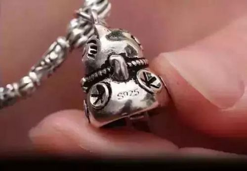 藏銀就是白銅 藏銀簡(jiǎn)單鑒定方法看鋼標(biāo)